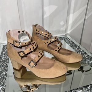Charles David  Mary Jane styled shoes